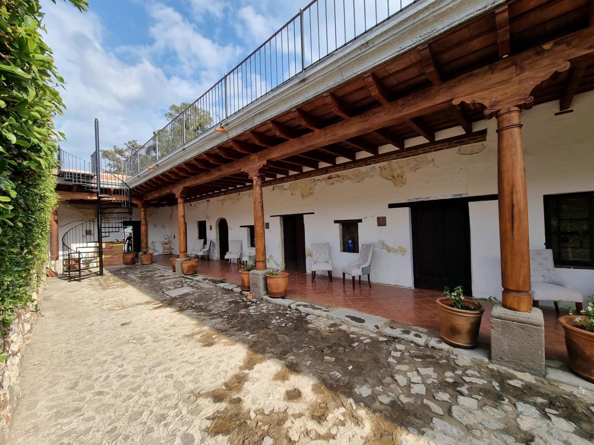 Central Hostel San Sebastian Antigua Extérieur photo