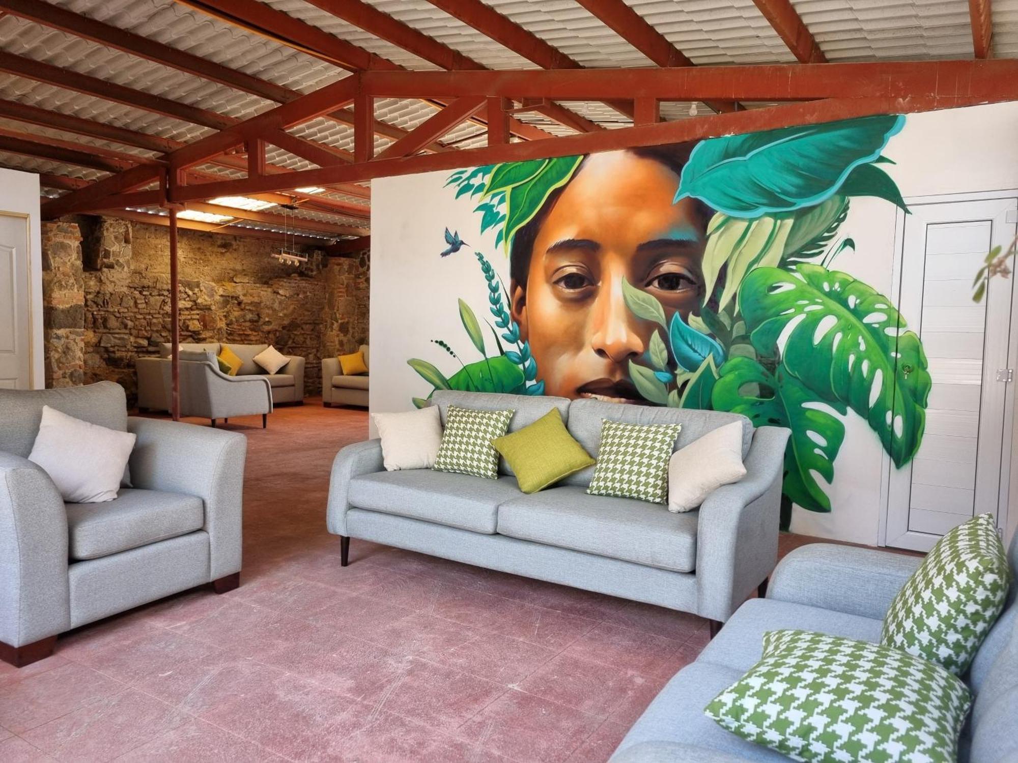 Central Hostel San Sebastian Antigua Extérieur photo